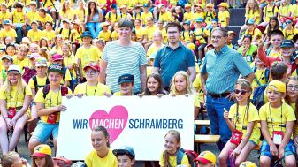 HGV überrascht Kinder und Helfer mit Eis-Gutschein